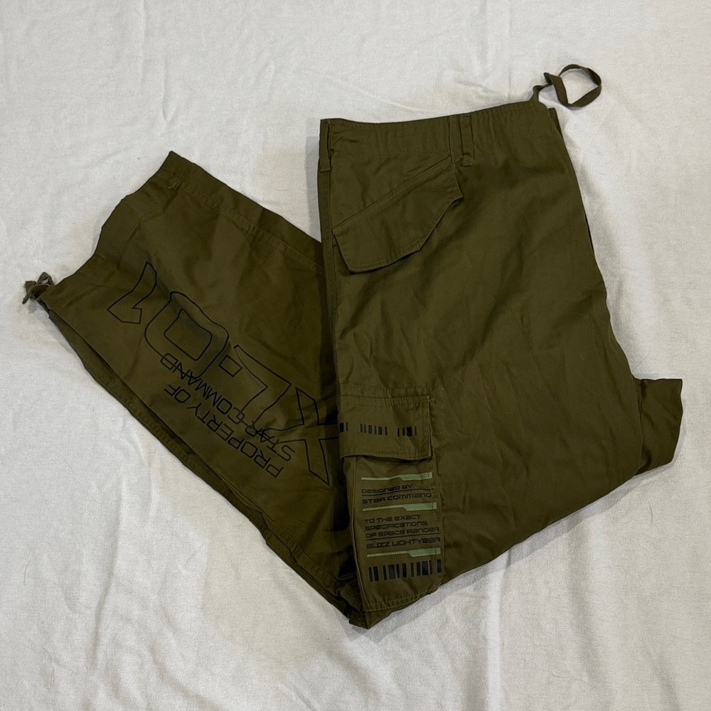 Disney Green Men's Cargo Pants Convertible